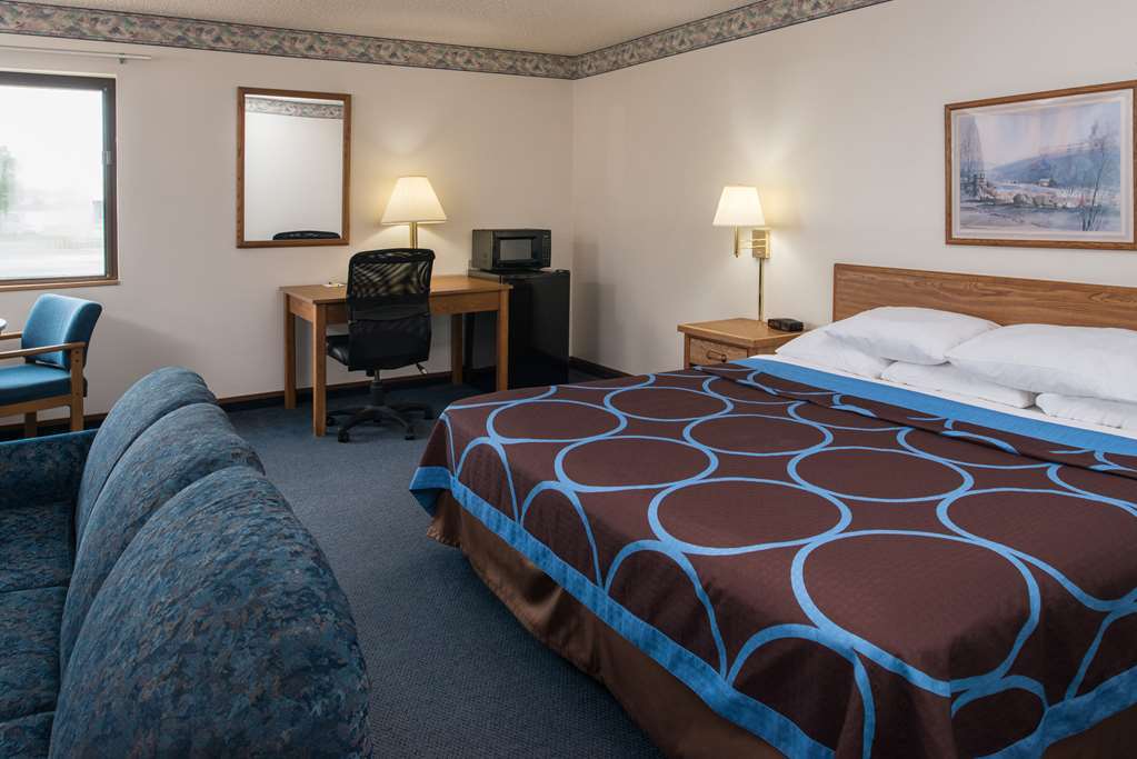 Super 8 By Wyndham Lincoln North Hotel Værelse billede
